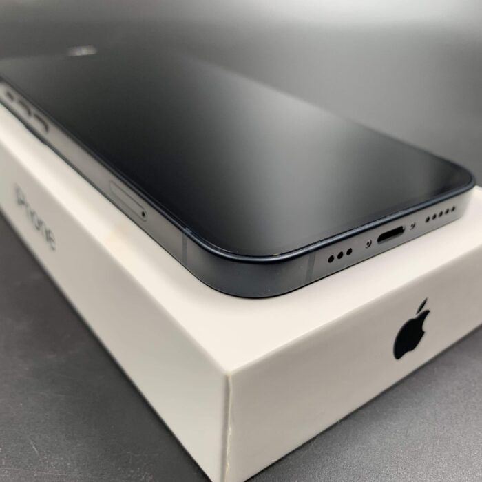 iPhone 13 128GB Midnight - Image 5