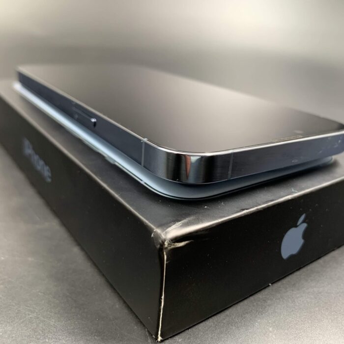 iPhone 13 Pro 256GB Sierra Blue - Image 3