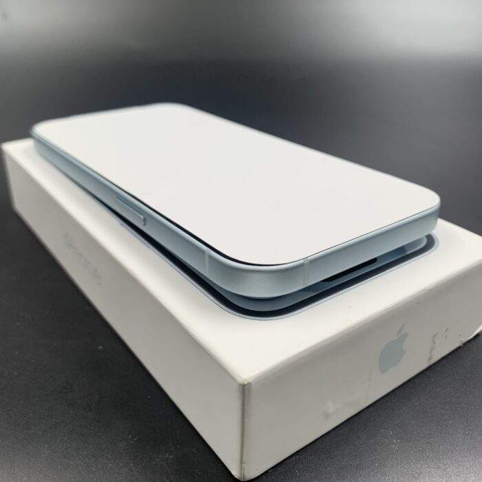 iPhone 15 256GB Blue - Image 3