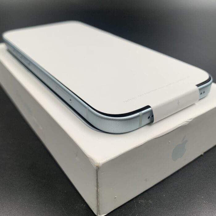 iPhone 15 256GB Blue - Image 5