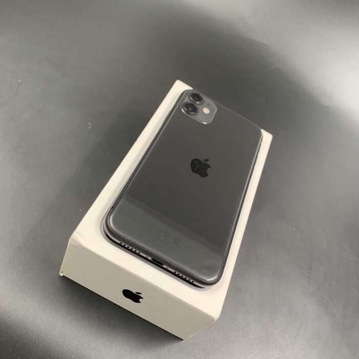 iPhone 11 128GB Space grey - Image 9