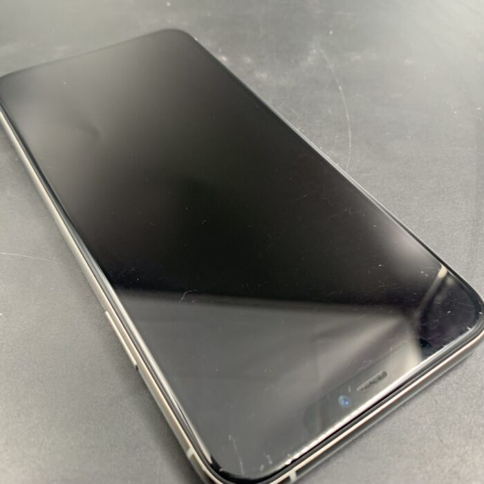 iPhone 11 Pro Max 256GB Silver - Image 7