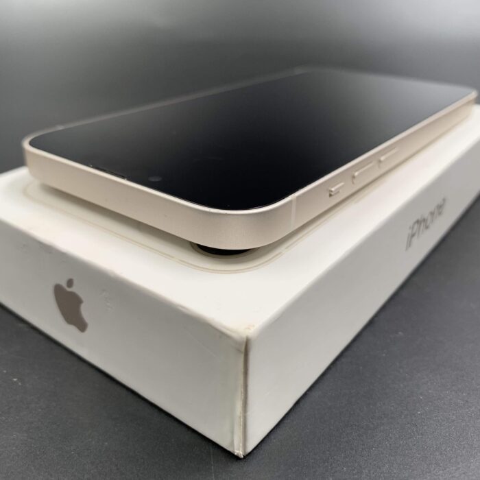 iPhone 13 128GB Starlight - Image 4