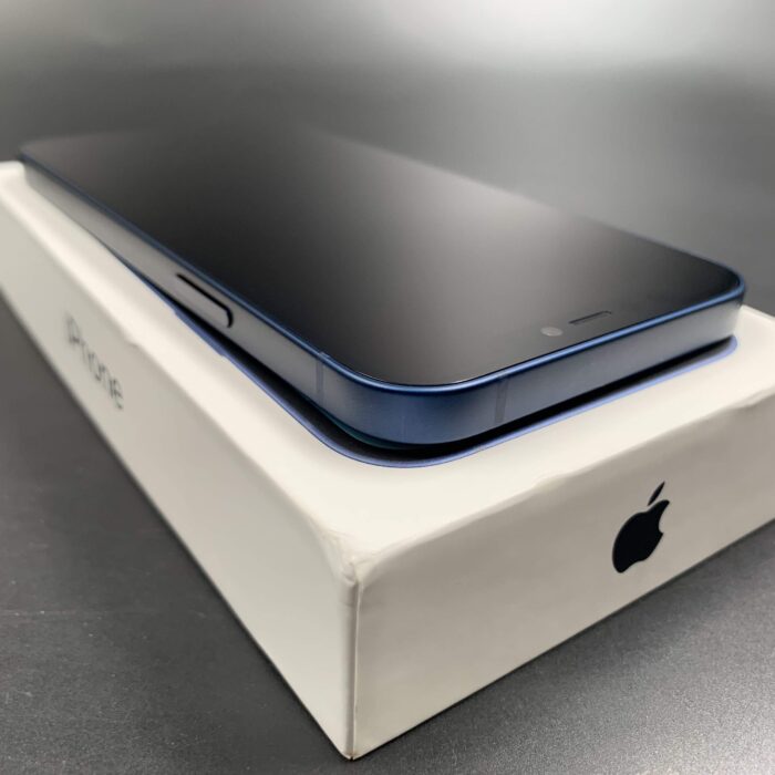 iPhone 12 64GB Blue - Image 3