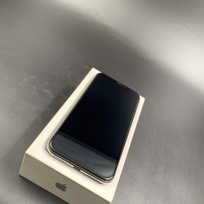 iPhone X 64GB Silver - Image 7