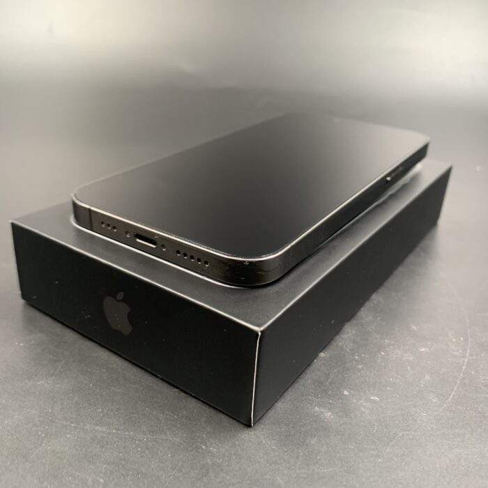 iPhone 13 Pro 256GB Graphite - Image 4