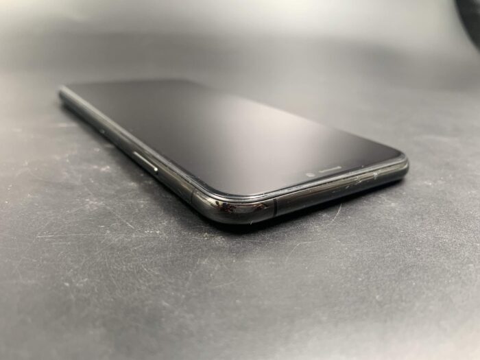 iPhone XS Max 64GB Space Grey - Image 5