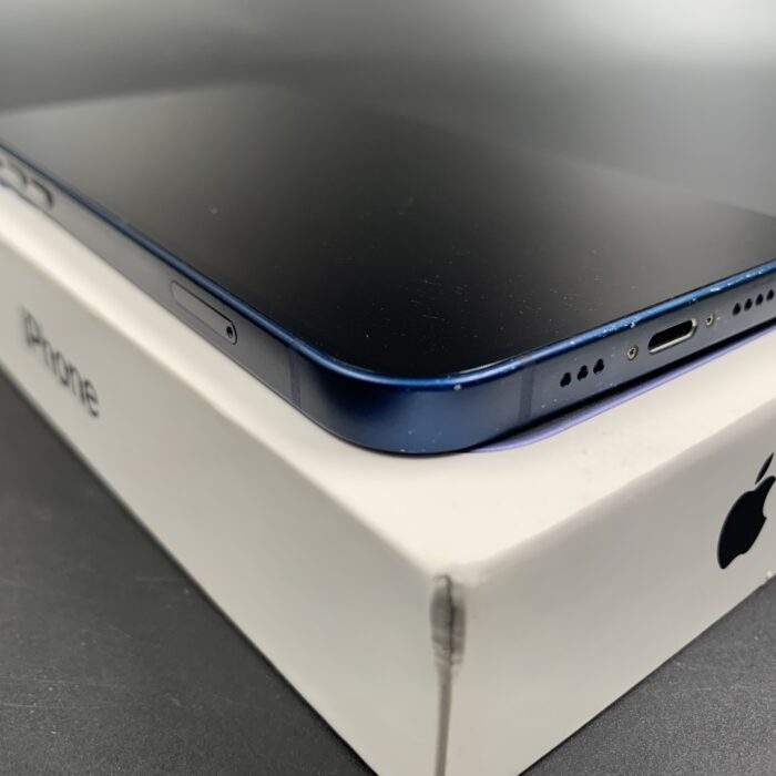 iPhone 12 128GB Blue - Image 6