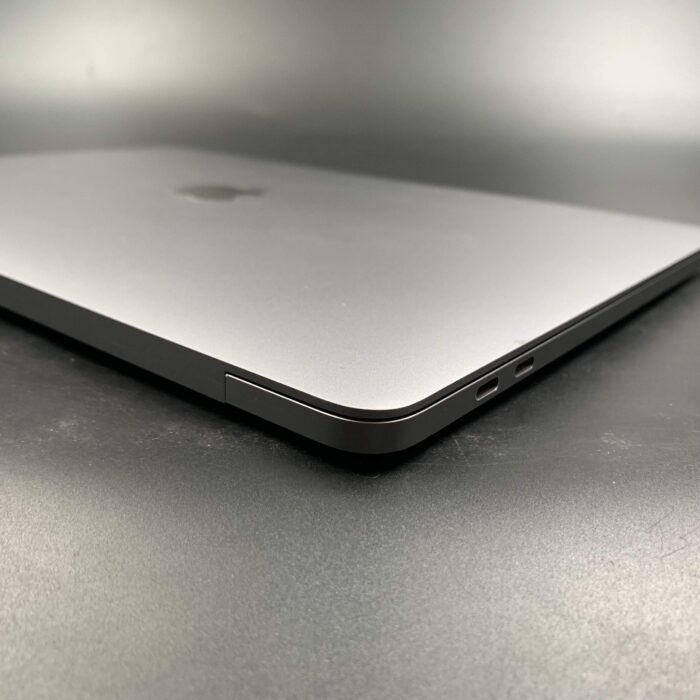 Macbook Pro(13", 512GB, 2019, Touch-bar, Four Thunderbolt 3 Ports) - Image 3