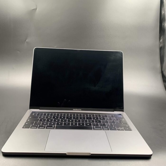 Macbook Pro(13", 512GB, 2019, Touch-bar, Four Thunderbolt 3 Ports) - Image 6