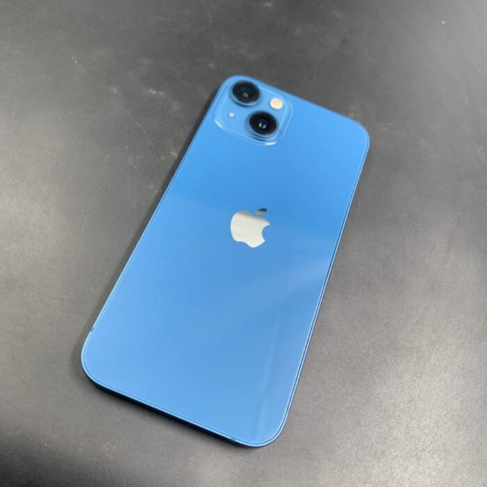 iPhone 13 256GB Blue - Image 5