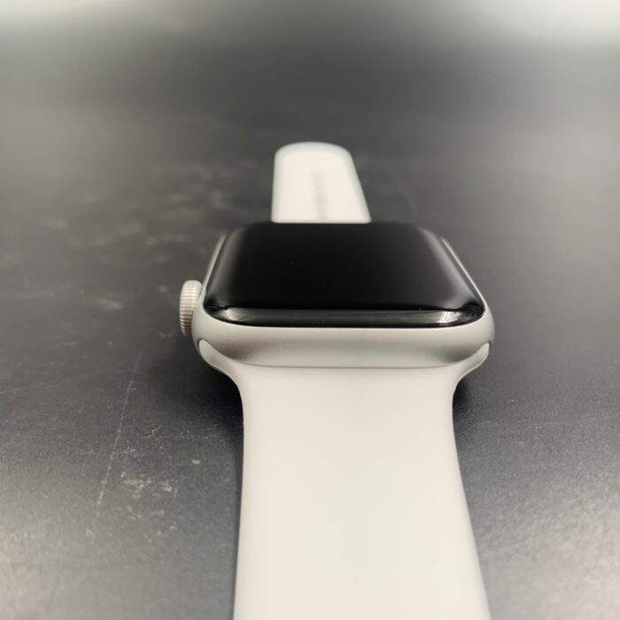 Apple Watch Series 5 44MM Silver GPS - Image 5
