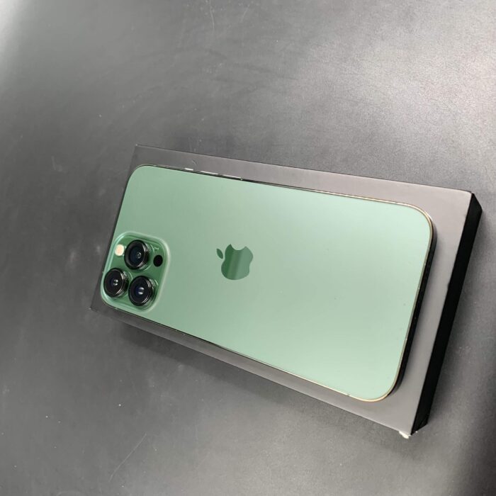 iPhone 13 Pro Max 256GB Alpine Green - Image 7