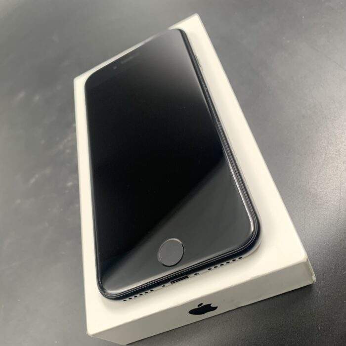 iPhone SE 2020 128GB Black - Image 8