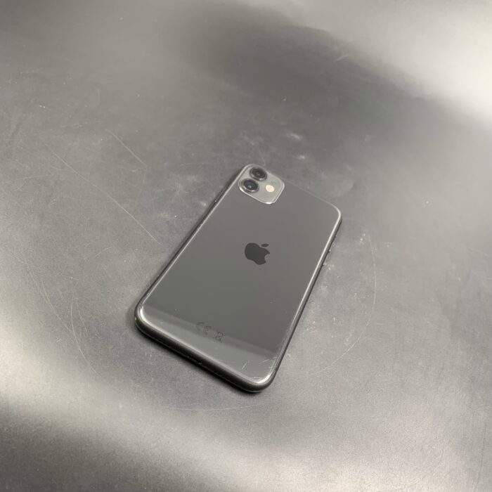 iPhone 11 64GB Black - Image 6