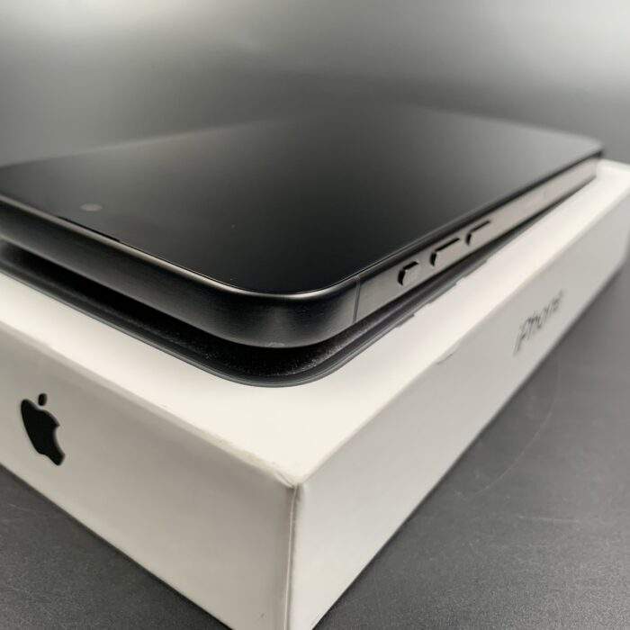 iPhone 15 Pro Max 512GB Black Titanium - Image 4