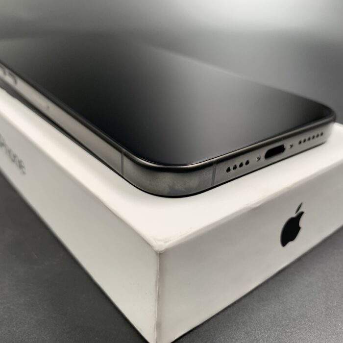 iPhone 15 Pro Max 512GB Black Titanium - Image 5