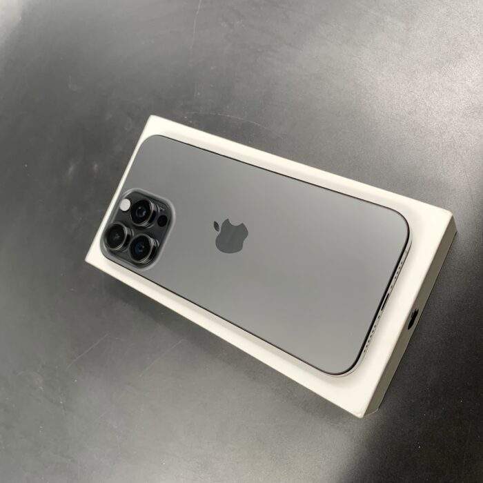 iPhone 15 Pro Max 512GB Black Titanium - Image 7