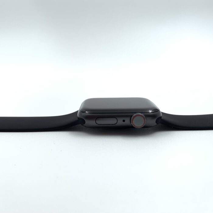 Apple Watch SE (Gen 1) 44MM GPS + Cellular Space Grey - Image 2