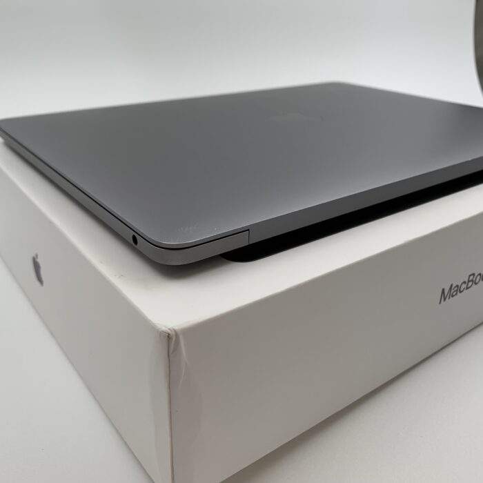 Macbook Pro M1 512GB Space Grey - Image 5