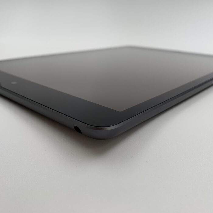 iPad (9th Generation) 64GB WIFI Space Grey - Image 3