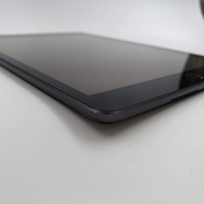 iPad (9th Generation) 64GB WIFI Space Grey - Image 4
