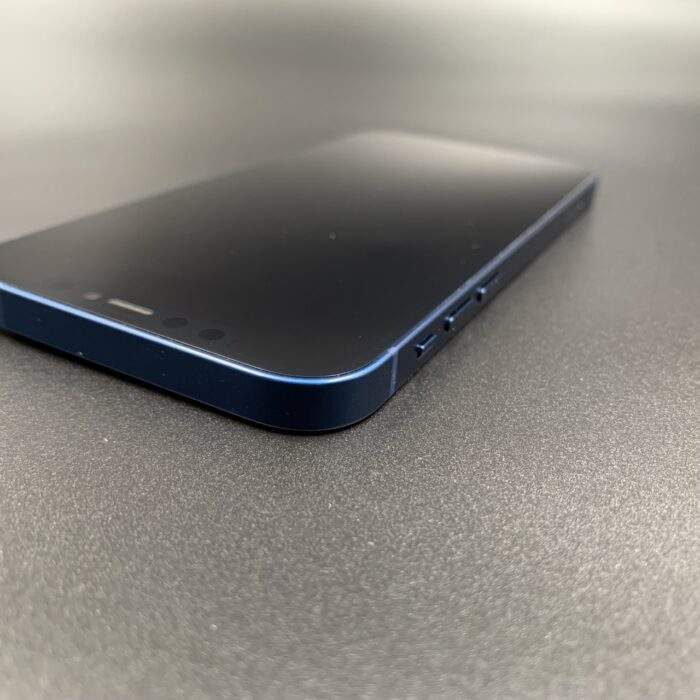 iPhone 12 64GB Blue - Image 3