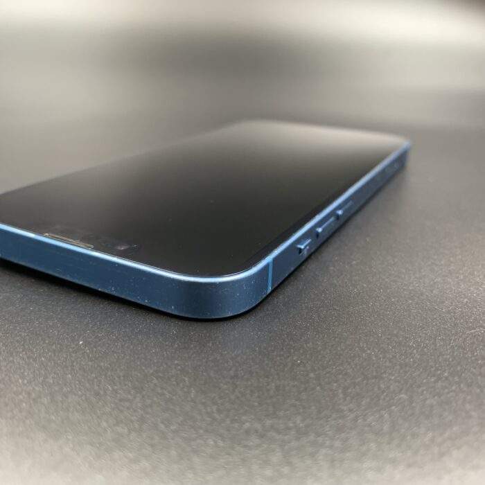iPhone 13 256GB Blue - Image 3