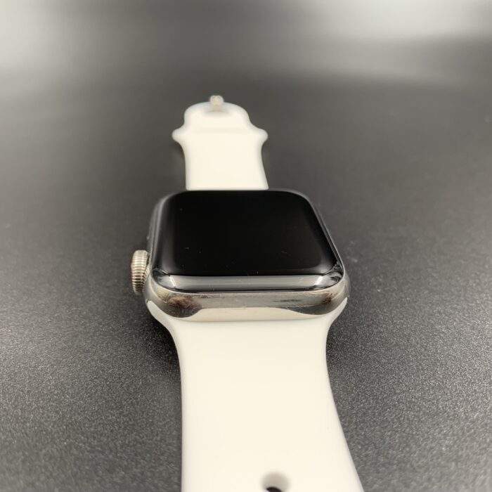 Apple Watch Series 4 40MM Stainless Steel - Image 3