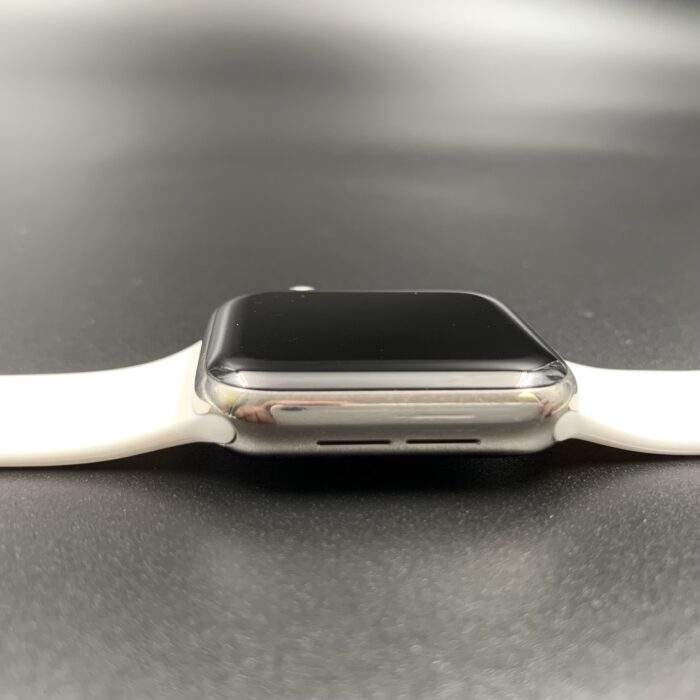 Apple Watch Series 4 40MM Stainless Steel - Image 4