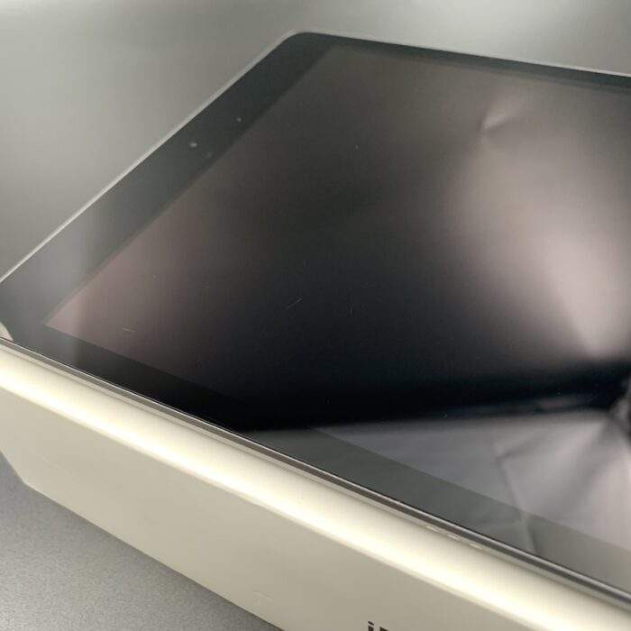 iPad 7th Generation 32GB Wifi Space Grey - Image 6