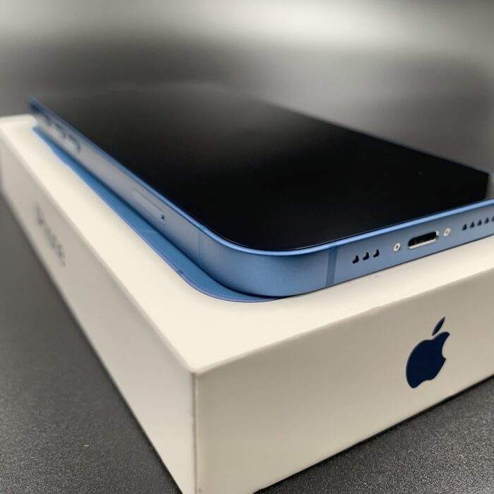 iPhone 13 128GB Blue - Image 5