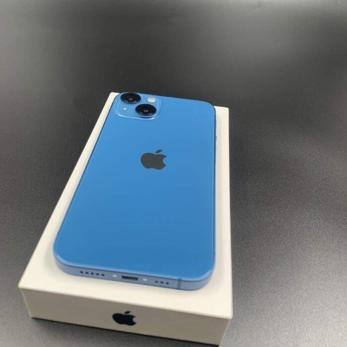 iPhone 13 128GB Blue - Image 7
