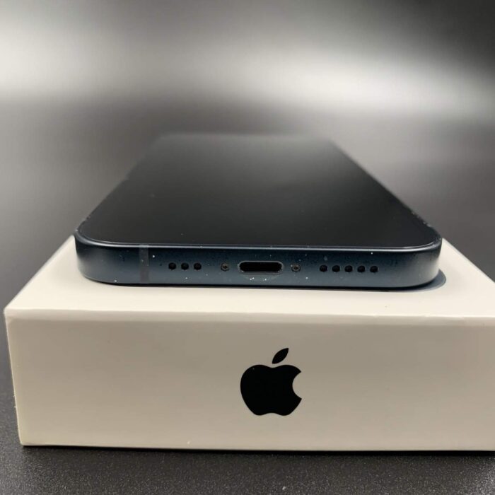 iPhone 13 256GB Midnight - Image 6