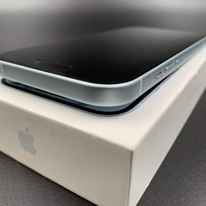 iPhone 15 128GB Blue (like new) - Image 4