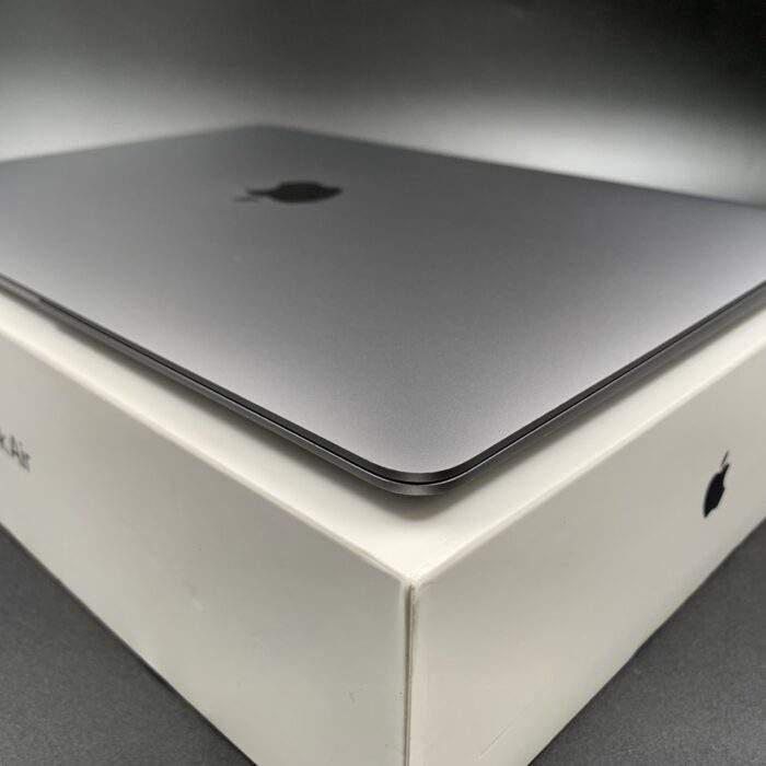 Macbook Air M1 256GB Space Grey - Image 3