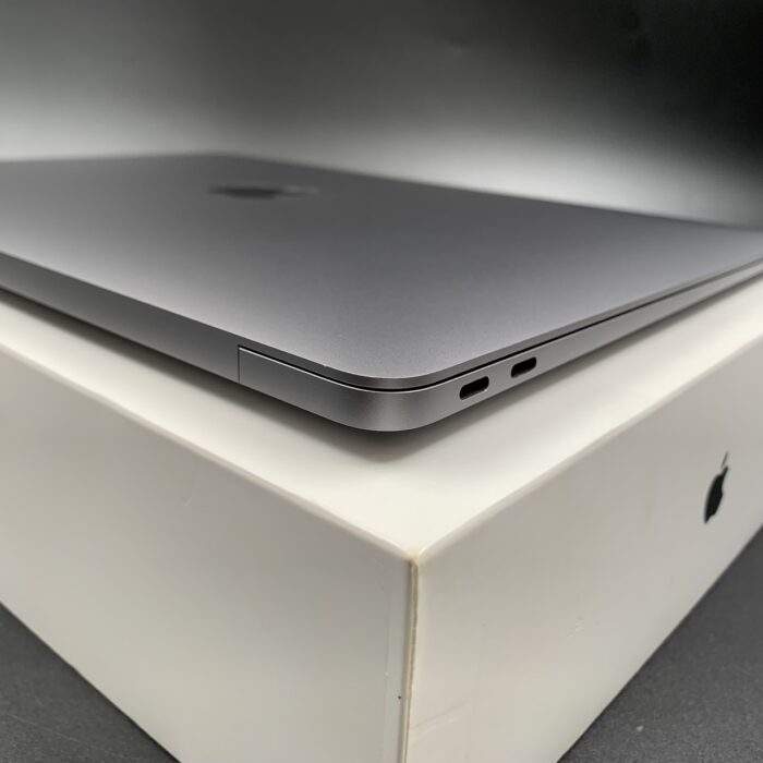 Macbook Air M1 256GB Space Grey - Image 5