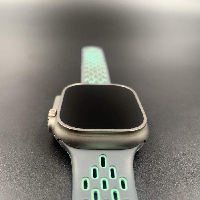 Apple Watch Ultra 49MM Titanium GPS+Cellular - Image 3