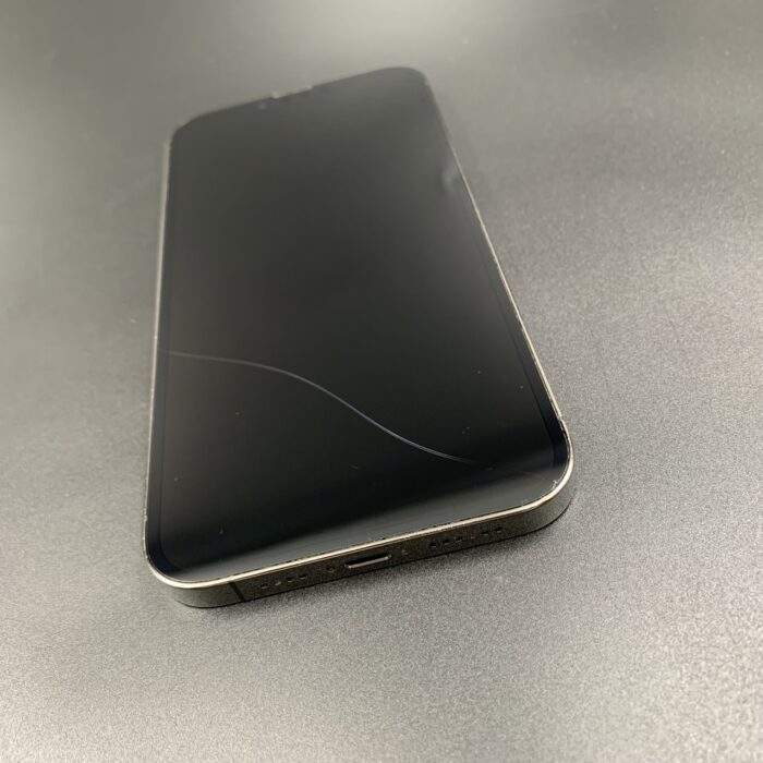 iPhone 13 Pro Max 256GB Graphite (Hairline Crack) - Image 6