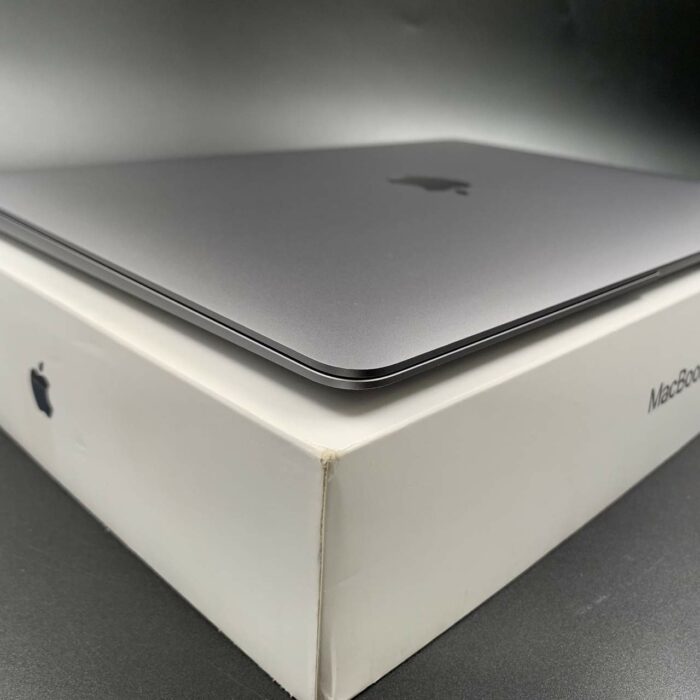 Macbook Air M1 512GB Space Grey - Image 2