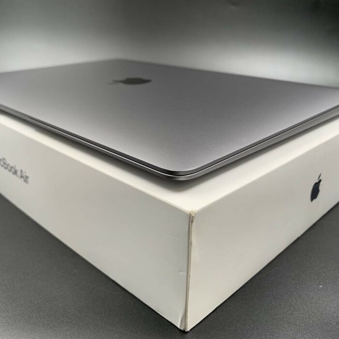 Macbook Air M1 512GB Space Grey - Image 3