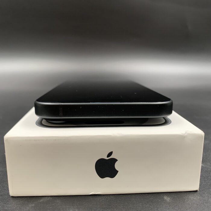 iPhone 15 256GB Black - Image 4