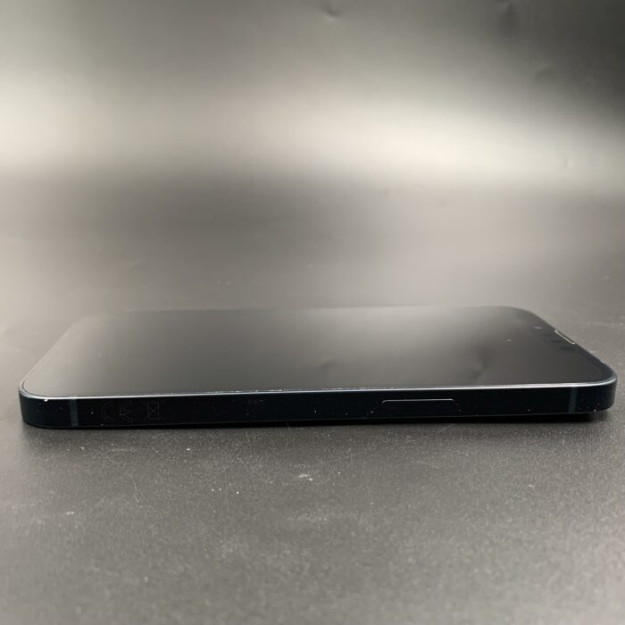iPhone 13 256GB Midnight - Image 2