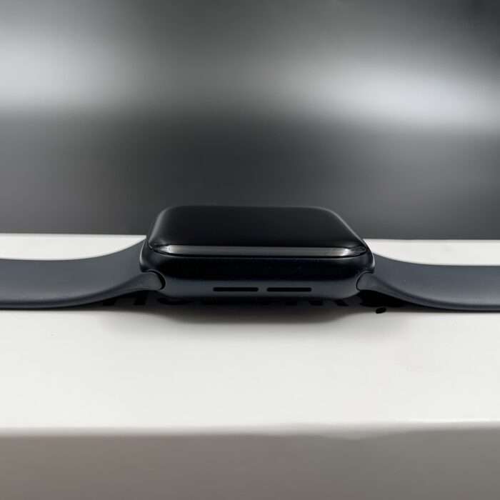 Apple Watch SE ( Gen 2 ) 40MM GPS+Cellular Midnight - Image 4