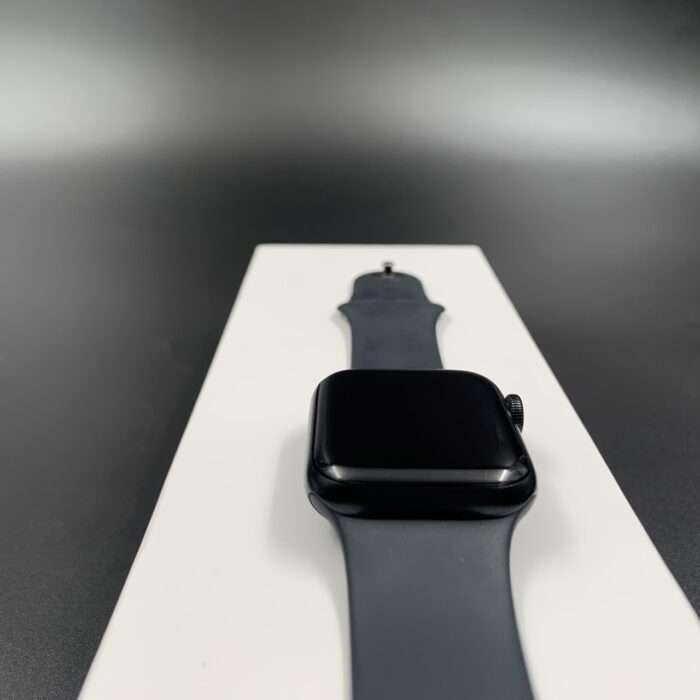 Apple Watch SE ( Gen 2 ) 40MM GPS+Cellular Midnight - Image 5