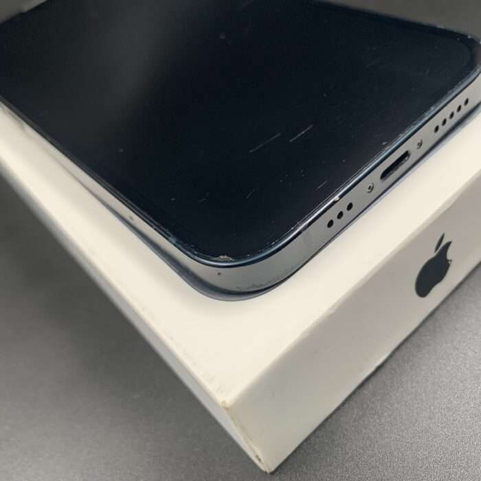 iPhone 13 128GB Midnight - Image 7