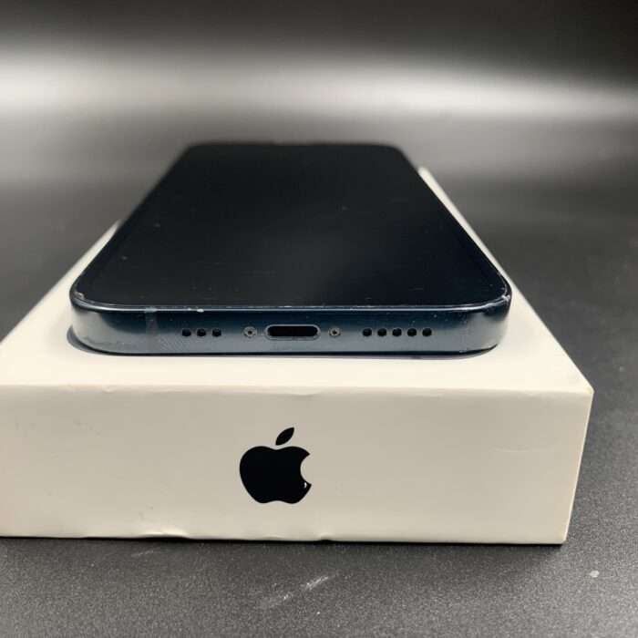 iPhone 13 128GB Midnight - Image 8