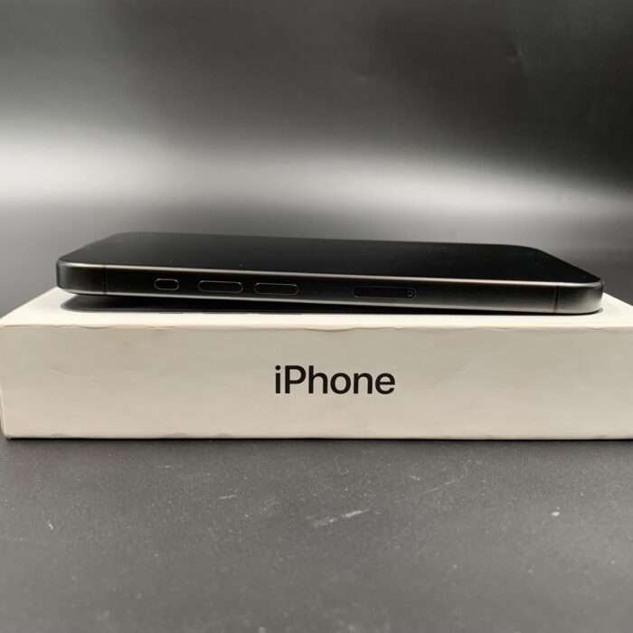 iPhone 15 Pro 256GB Black Titanium - Image 5
