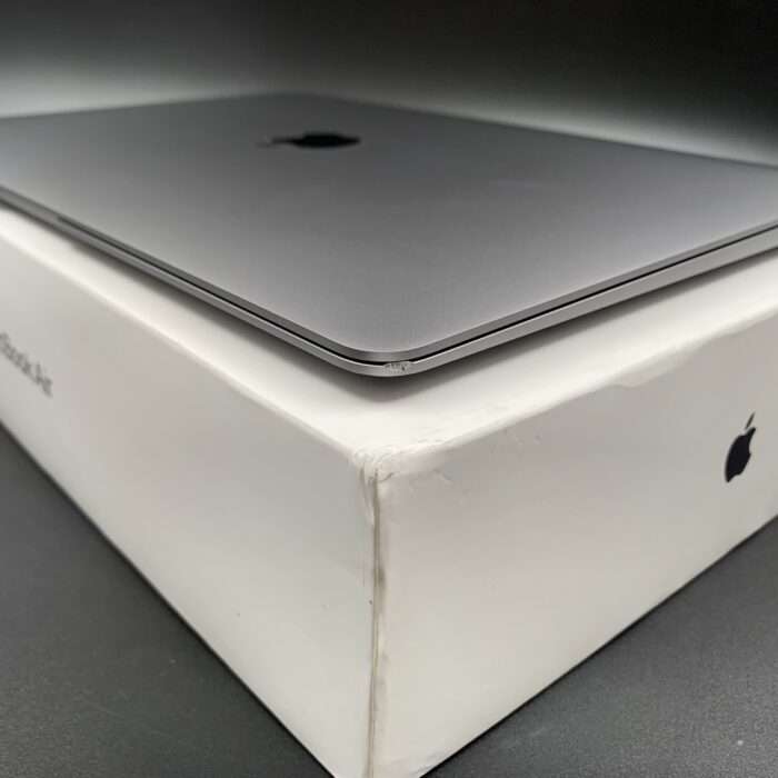 Macbook Air M1 256GB Space Grey - Image 3