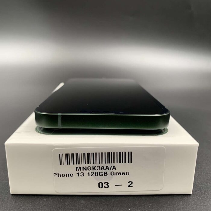 iPhone 13 128GB Green - Image 4